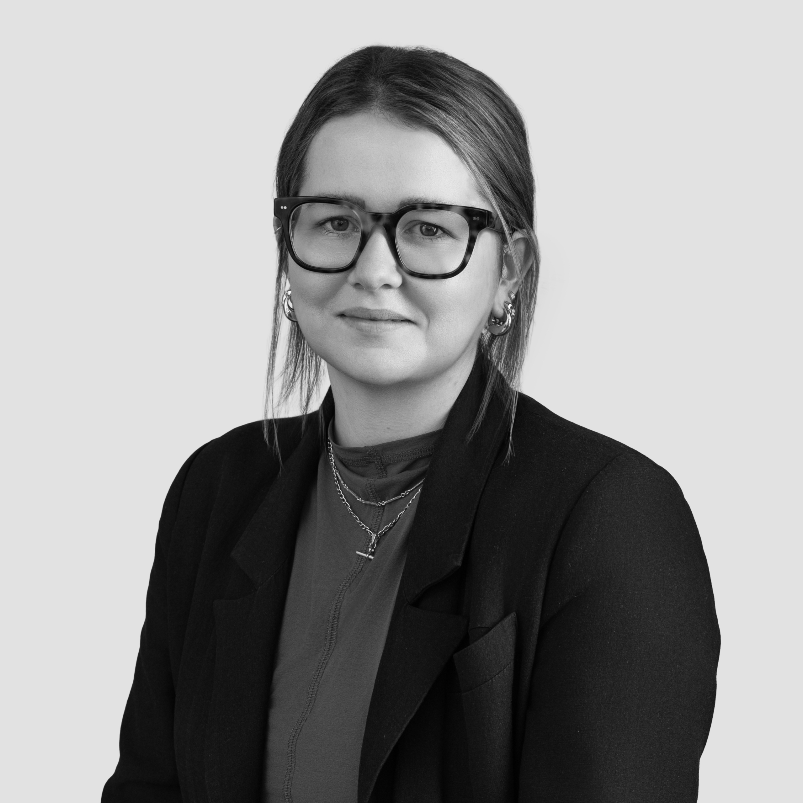 headshot for Claire Wills, Co-Head of Planning & Infrastructure, Senior Associate, Broadfield UK